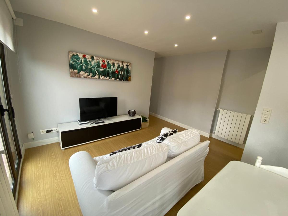 Beautiful apartment Ondarreta beach San Sebastian Bagian luar foto